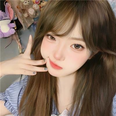 大小姐才不会玩格斗游戏